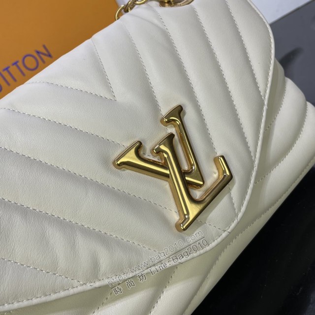 LV專櫃新款女包 路易威登NEW WAVE中號手袋 M58549 LV小牛皮絎縫V形單肩斜挎鏈條女包  ydh4321